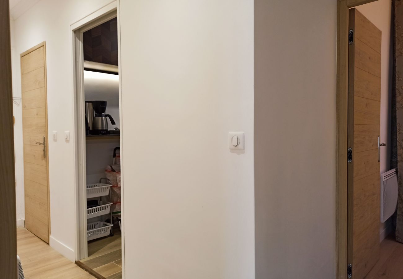 Apartment in Paris - Rue du Faubourg Saint Honoré #1 - Paris 8 - 217032