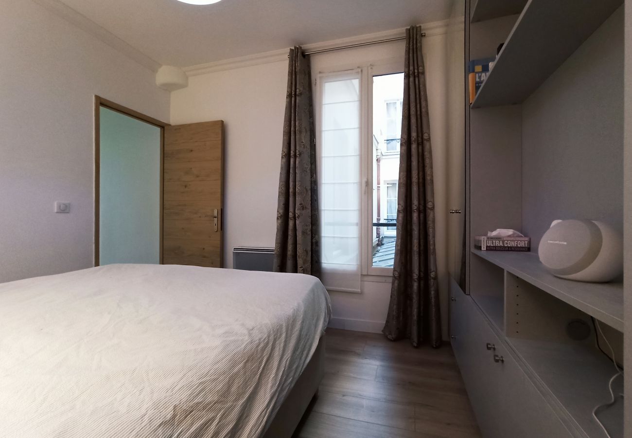 Apartment in Paris - Rue du Faubourg St Honoré #1 - Paris 8 - 217032