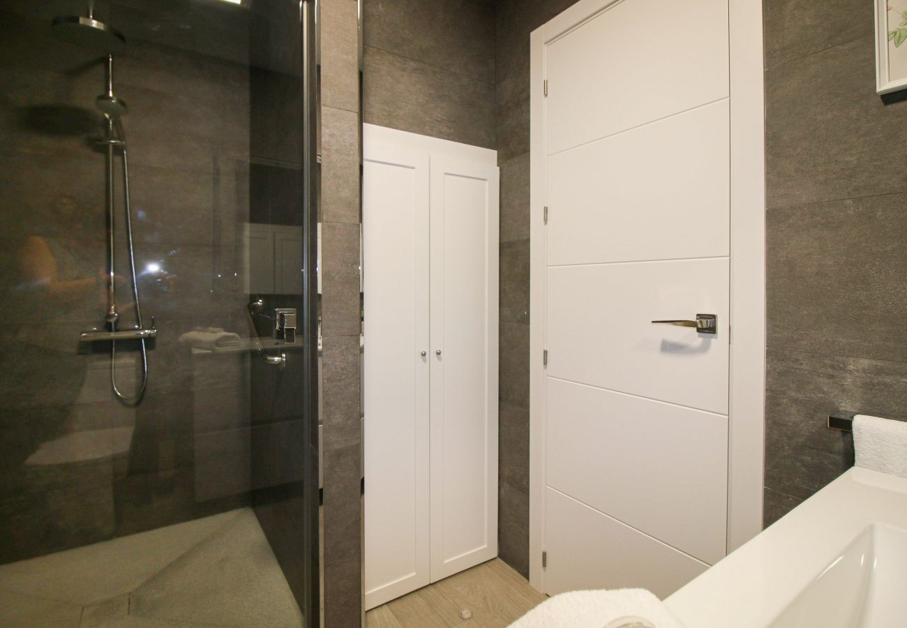 Apartment in Seville - Apartments2be Angela MT
