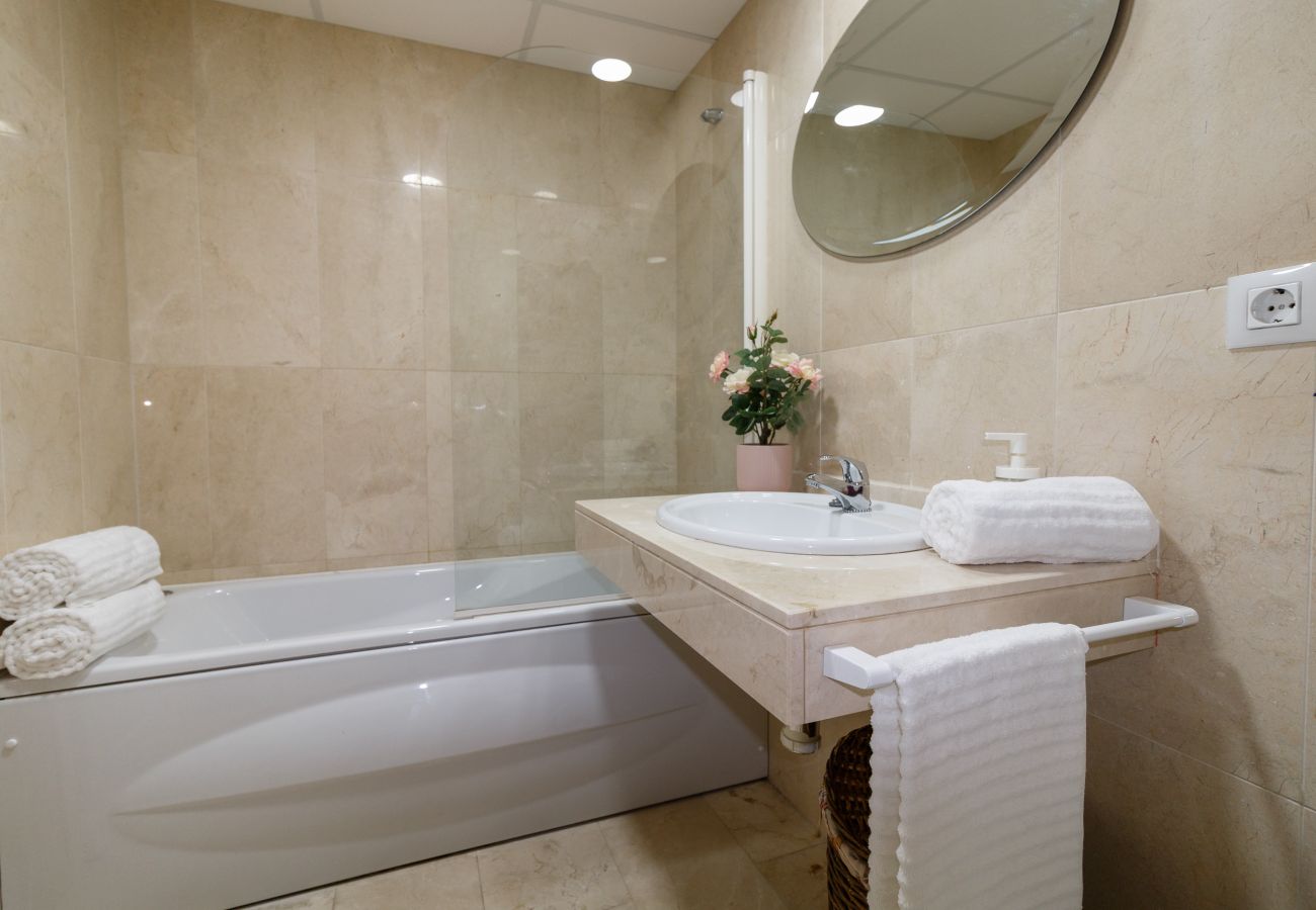 Apartment in Torremolinos - Apartments2be Carmen MT