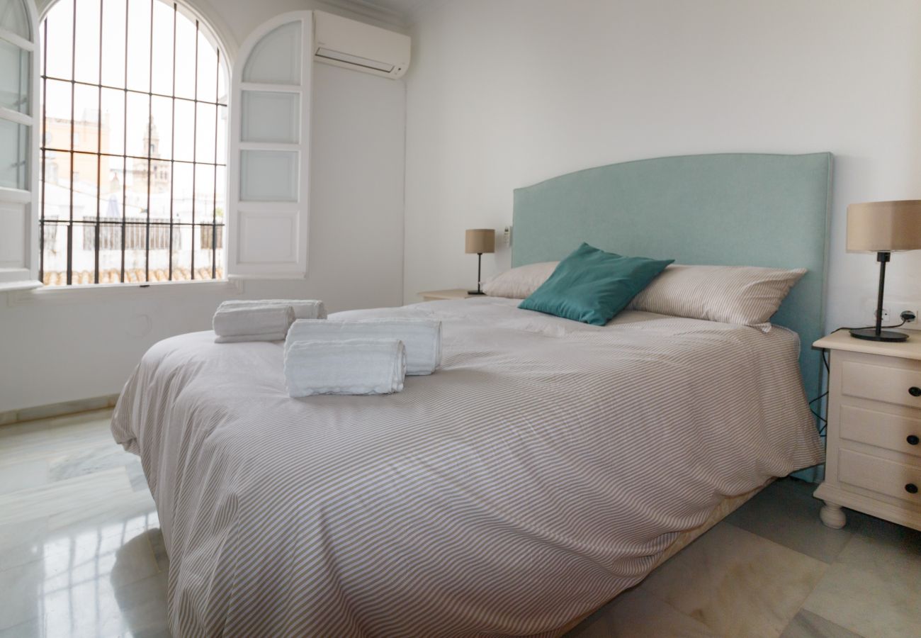 Apartment in Seville - Apartments2be Sara MT