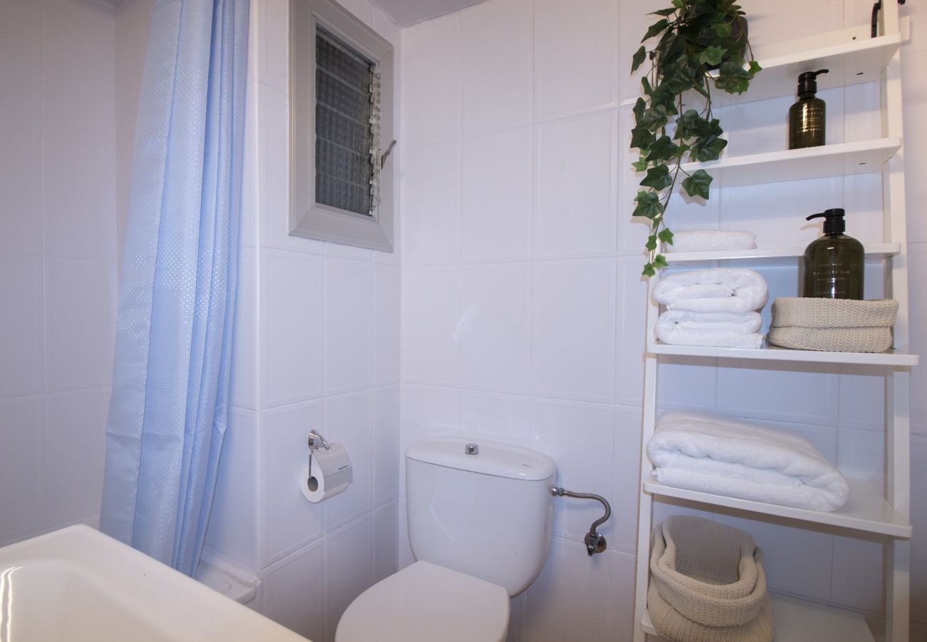 Apartment in Hospitalet de Llobregat - Apartment ENXEBRE
