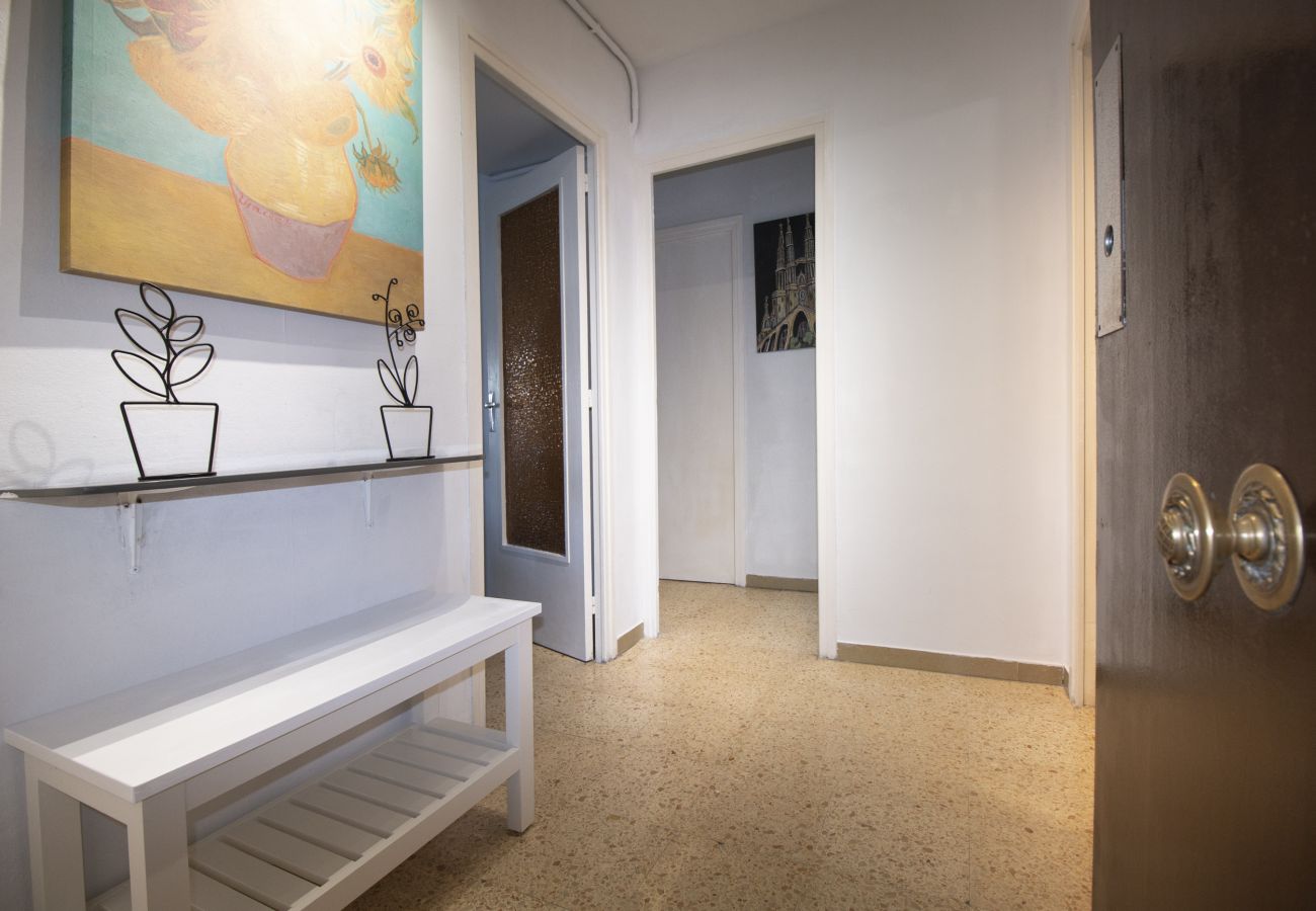 Apartment in Hospitalet de Llobregat - Apartment ENXEBRE