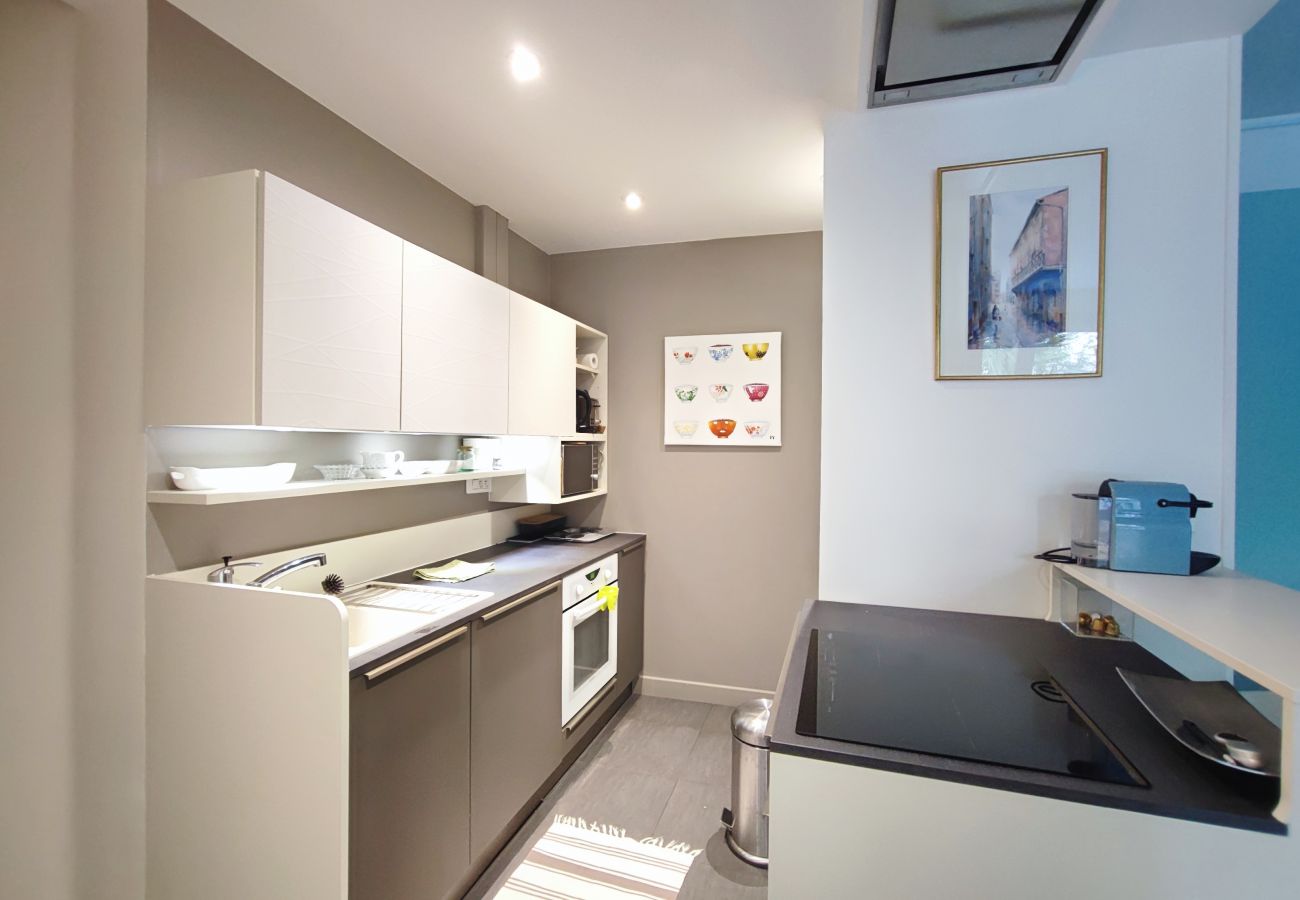 Apartment in Paris - Avenue de Salonique - Paris 17 - 317056
