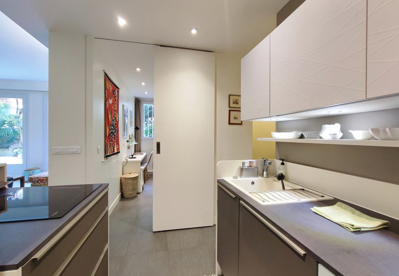 Apartment in Paris - Avenue de Salonique - Paris 17 - 317056