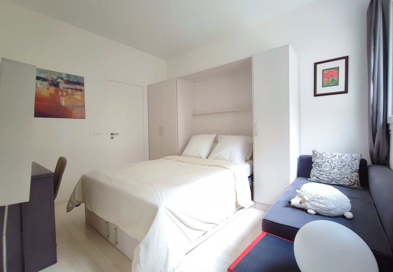 Apartment in Paris - Avenue de Salonique - Paris 17 - 317056