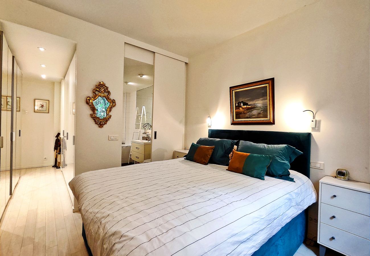 Apartment in Paris - Avenue de Salonique - Paris 17 - 317056
