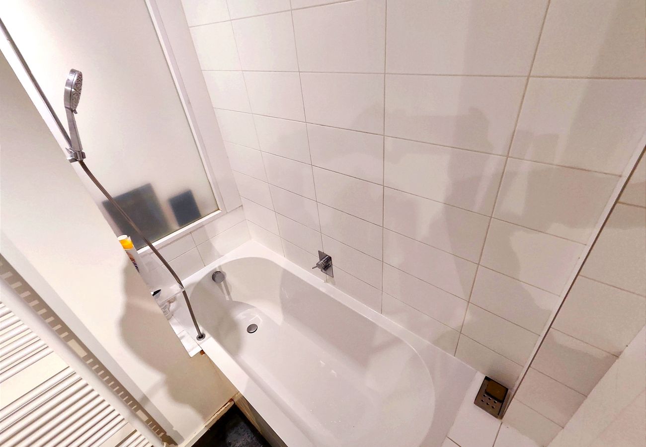 Apartment in Paris - Avenue de Salonique - Paris 17 - 317056