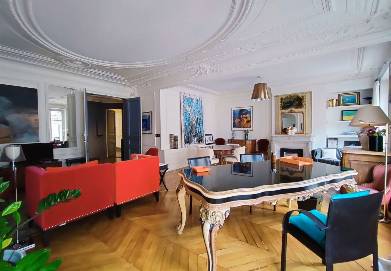 Apartment in Paris - Rue de Berri - Paris 8 - 408032