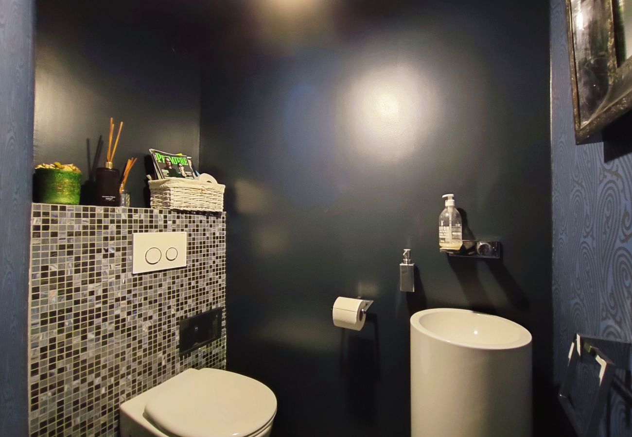 Apartment in Paris - Rue de Berri - Paris 8 - 408032