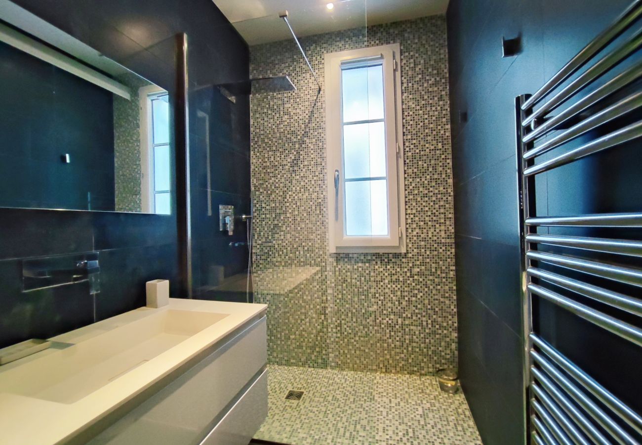 Apartment in Paris - Rue de Berri - Paris 8 - 408032