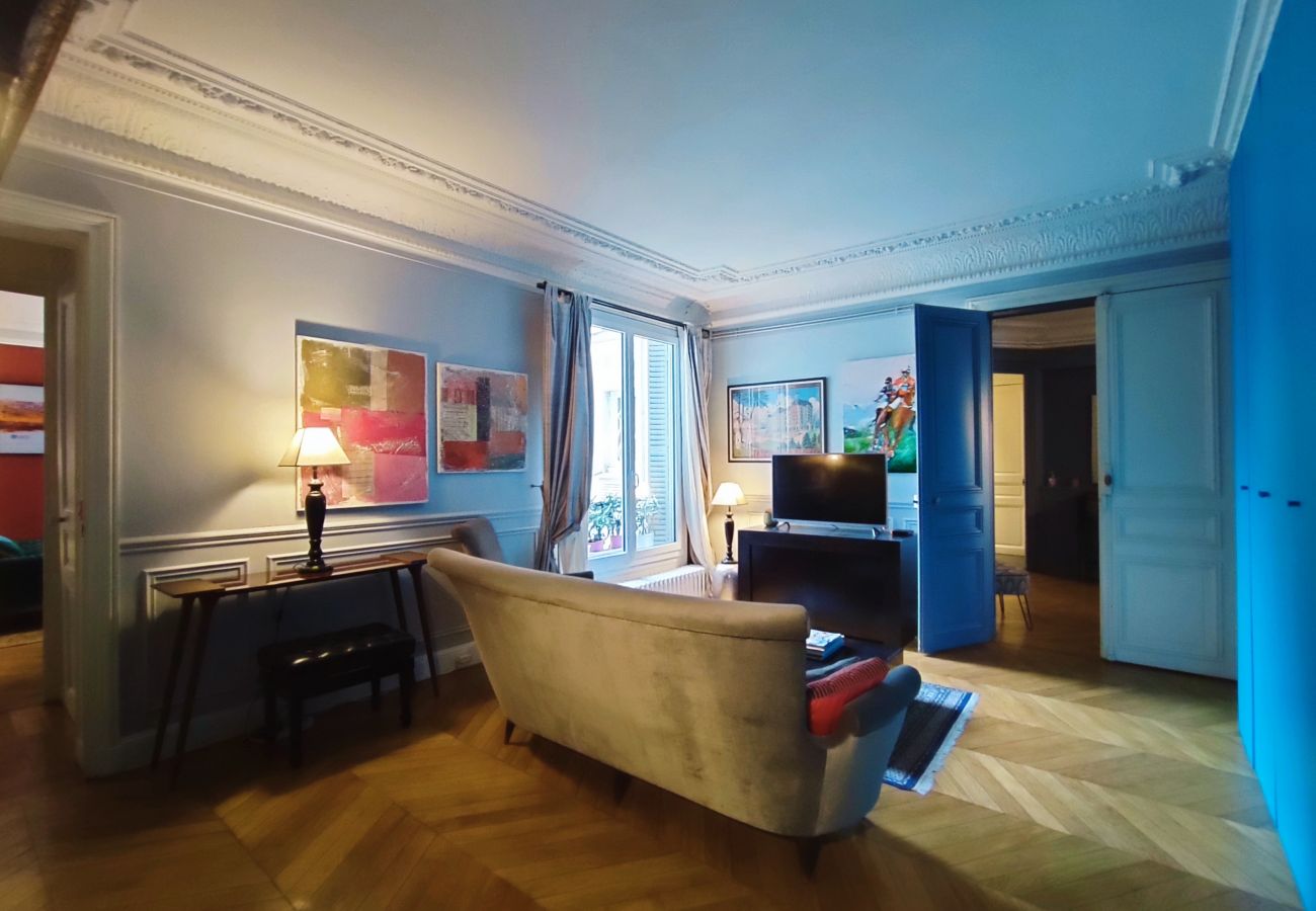 Apartment in Paris - Rue de Berri - Paris 8 - 408032