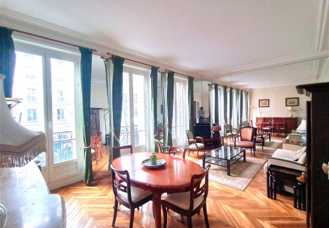 Apartment in Paris - Bd de la Tour Maubourg - Paris 7 - 207036