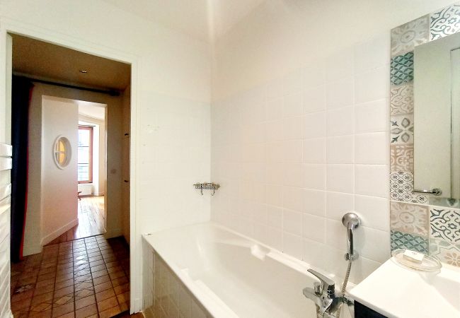 Apartment in Paris - Rue Poncelet #2 - Paris 17 - 217056 Apartment in Paris - Rue Poncelet #2 - Paris 17 - 217056