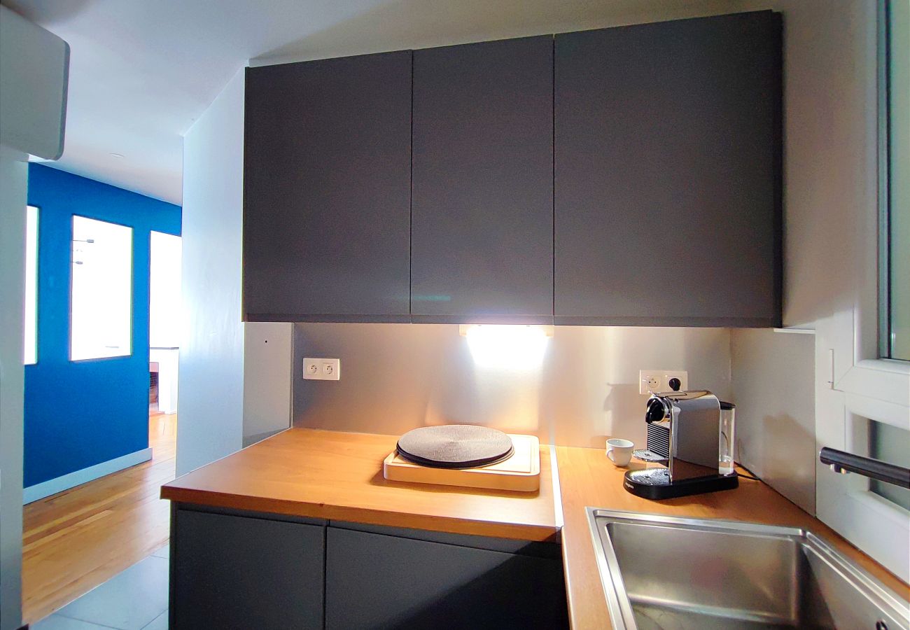 Apartment in Paris - Rue Eugène Delacroix - Paris 16 - 416035