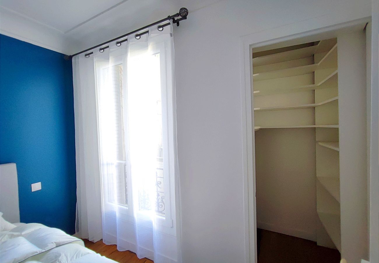 Apartment in Paris - Rue Eugène Delacroix - Paris 16 - 416035