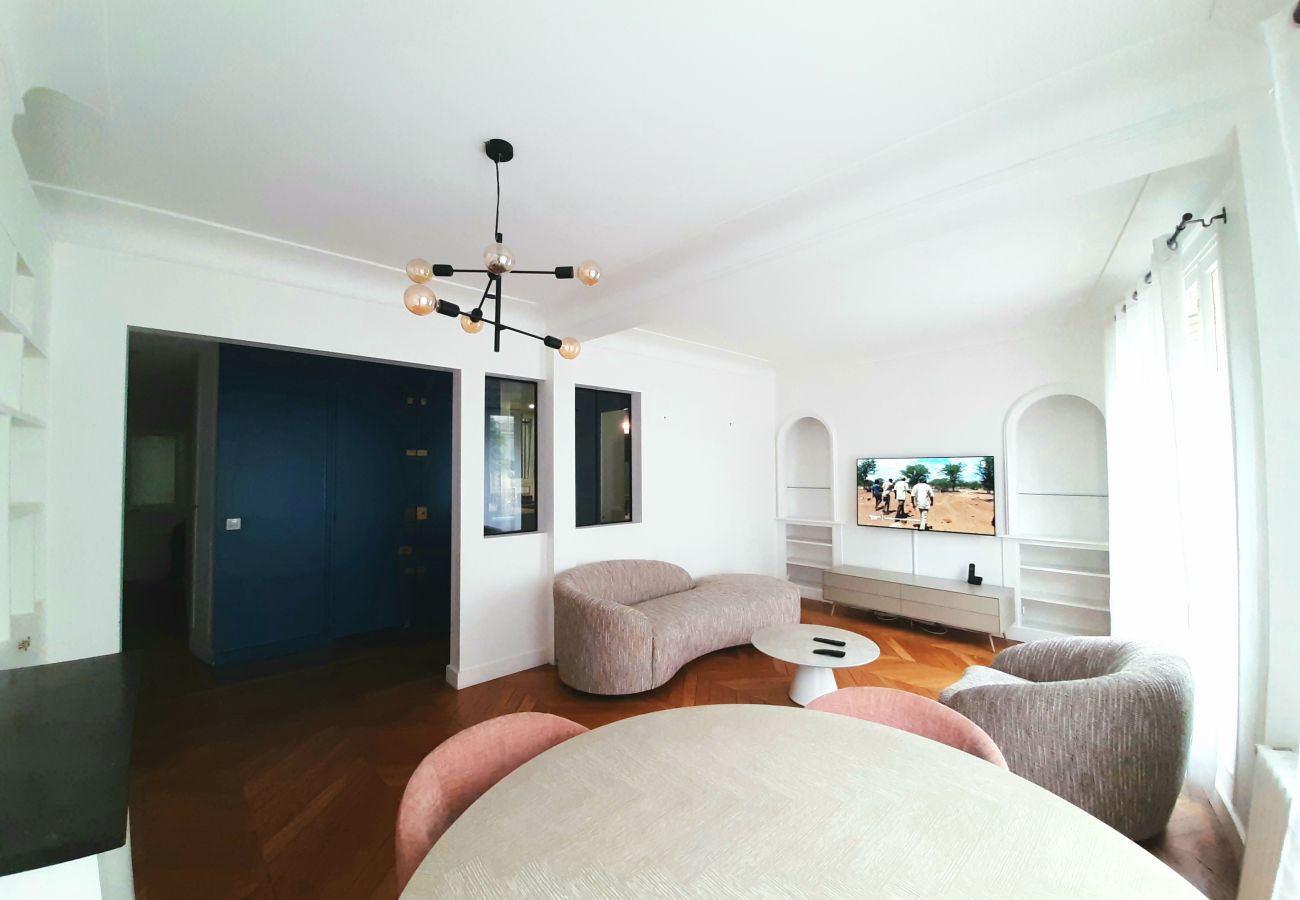 Apartment in Paris - Rue Eugène Delacroix - Paris 16 - 416035