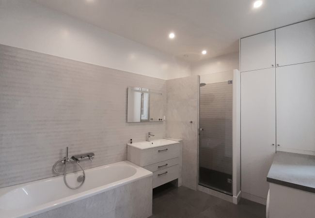 Apartment in Paris - Avenue Saint-Honoré d'Eylau - Paris 16 - 516015 Apartment in Paris - Avenue Saint-Honoré d'Eylau - Paris 16 - 516015