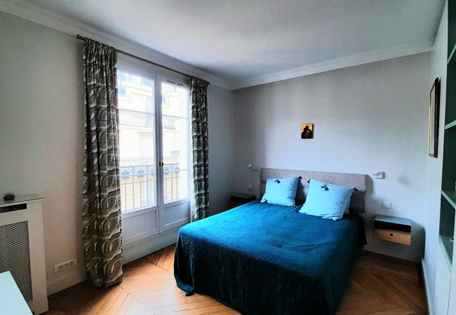 Apartment in Paris - Avenue Saint-Honoré d'Eylau - Paris 16 - 516015