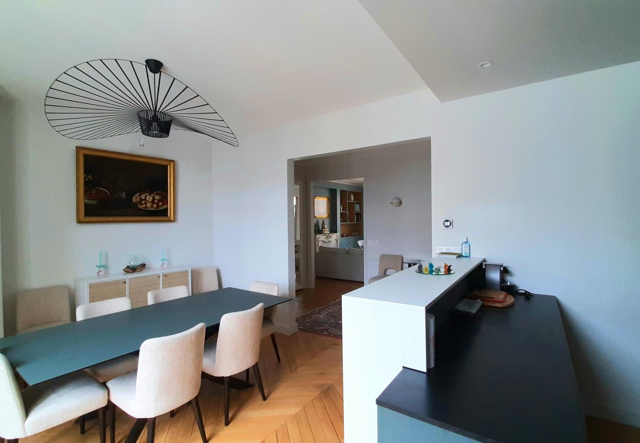 Apartment in Paris - Avenue Saint-Honoré d'Eylau - Paris 16 - 516015