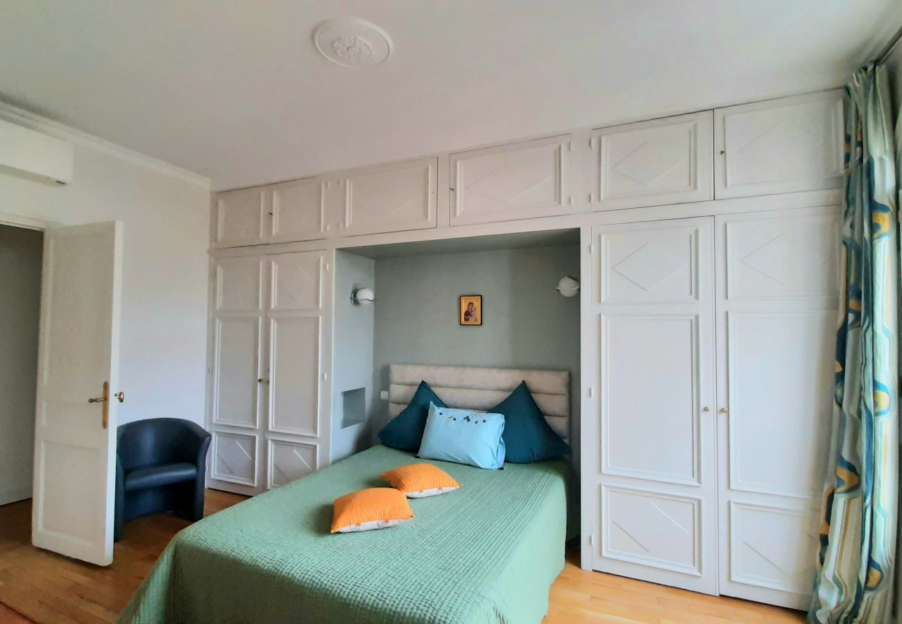 Apartment in Paris - Avenue Saint-Honoré d'Eylau - Paris 16 - 516015