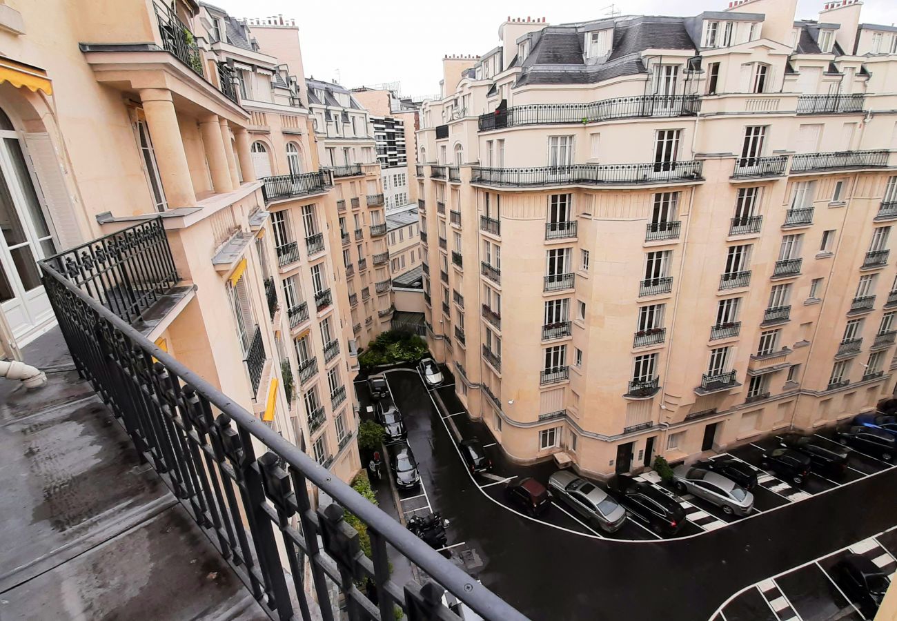 Apartment in Paris - Avenue Saint-Honoré d'Eylau - Paris 16 - 516015