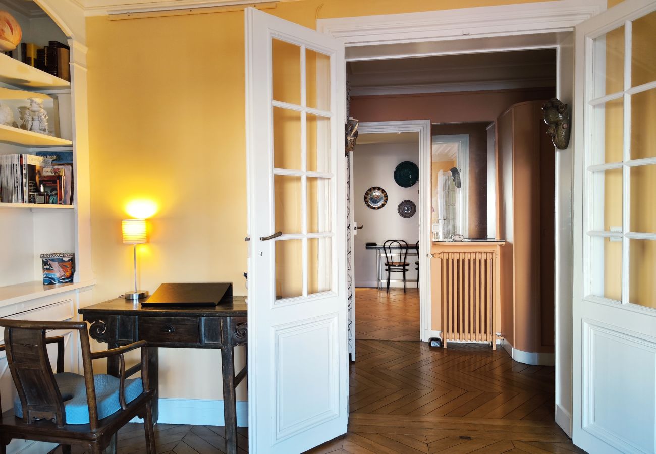 Apartment in Paris - Rue Faustin Hélie - Paris 16 - 416059