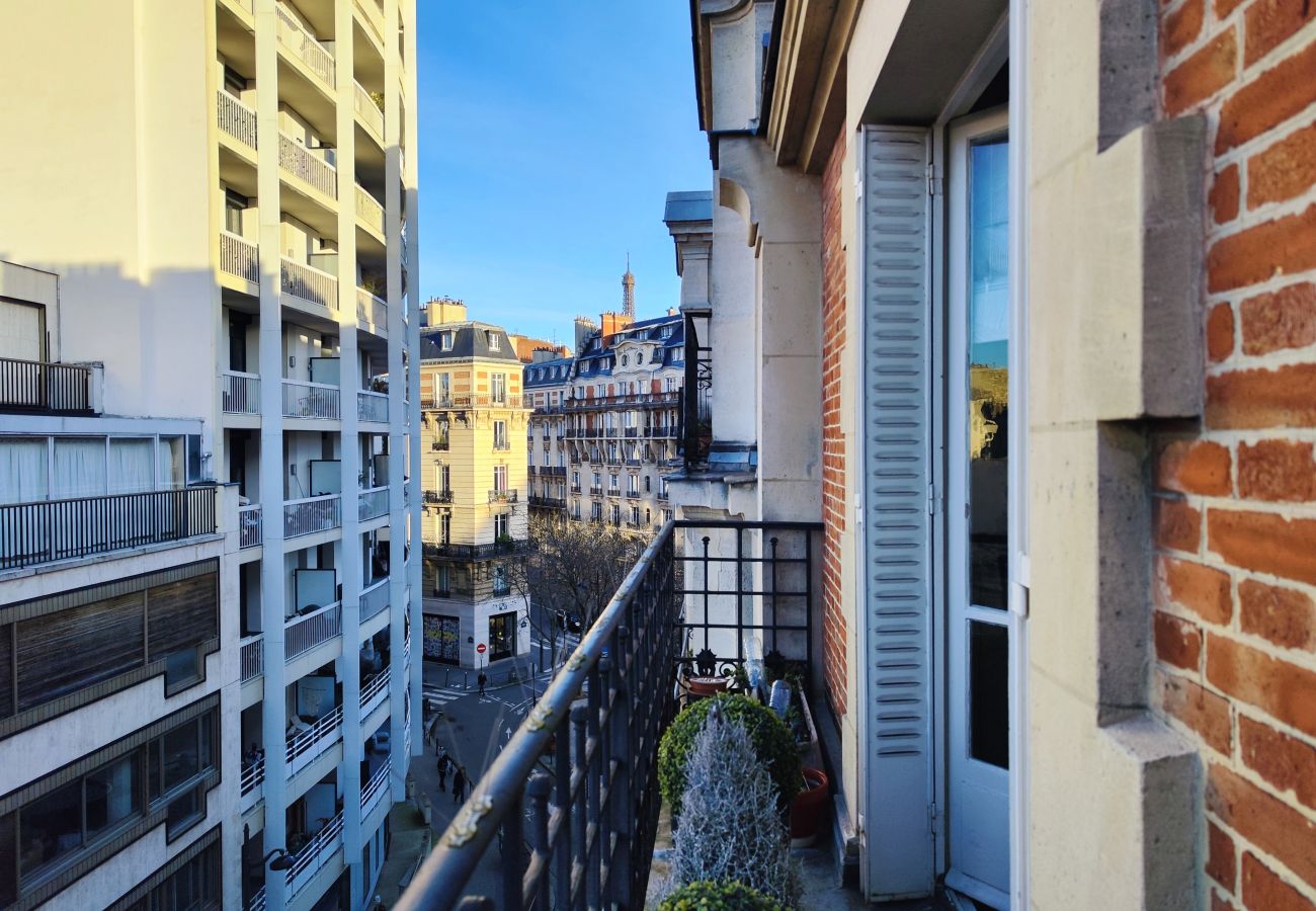 Apartment in Paris - Rue Faustin Hélie - Paris 16 - 416059