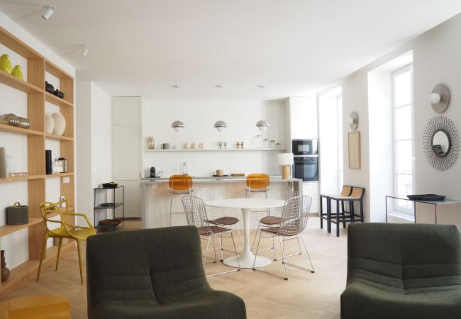  in Paris - Rue Jean Mermoz - Paris 8 - 308061