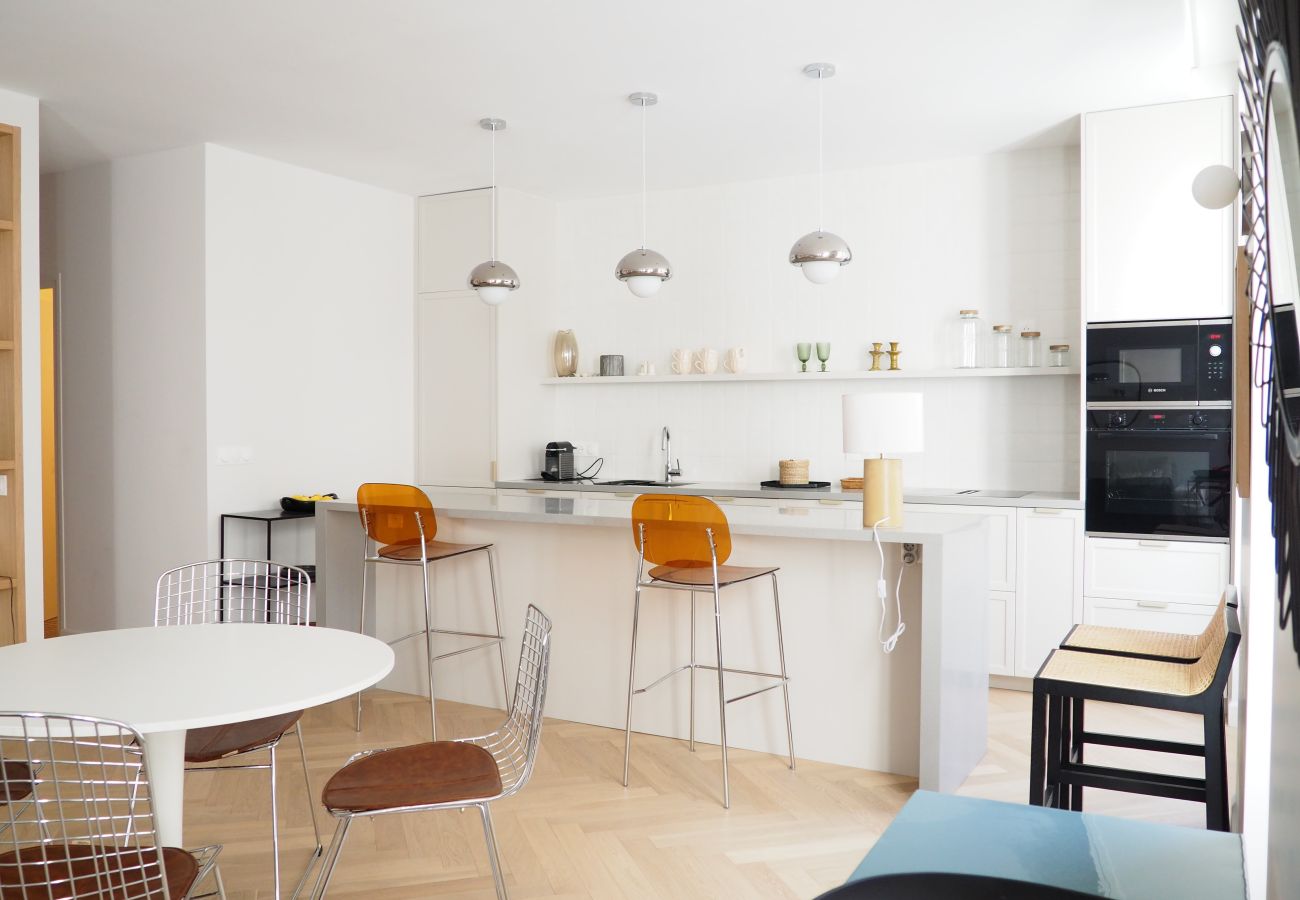 Apartment in Paris - Rue Jean Mermoz - Paris 8 - 308061