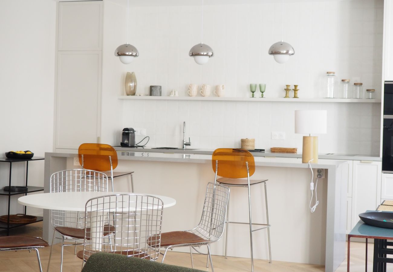 Apartment in Paris - Rue Jean Mermoz - Paris 8 - 308061