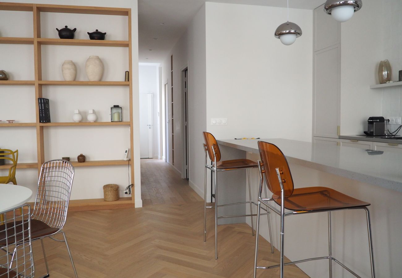 Apartment in Paris - Rue Jean Mermoz - Paris 8 - 308061