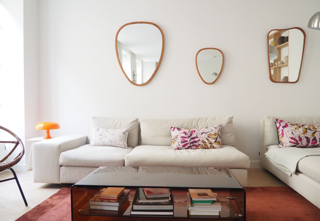 Apartment in Paris - Rue Jean Mermoz - Paris 8 - 308061