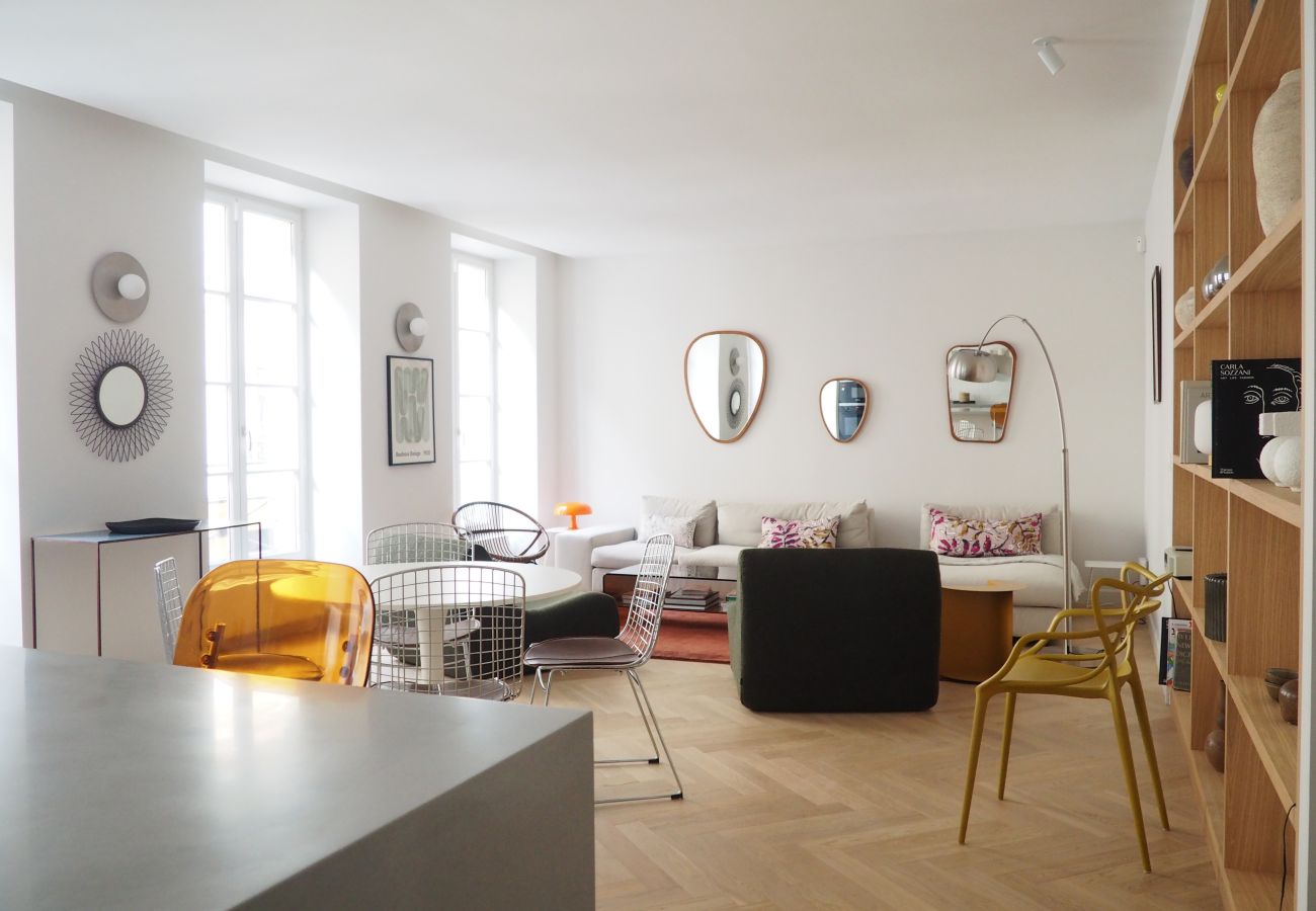 Apartment in Paris - Rue Jean Mermoz - Paris 8 - 308061
