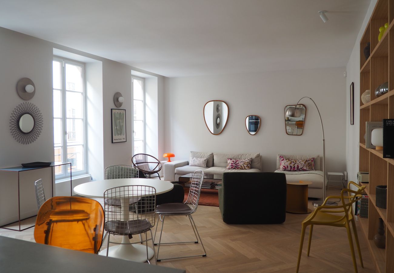 Apartment in Paris - Rue Jean Mermoz - Paris 8 - 308061