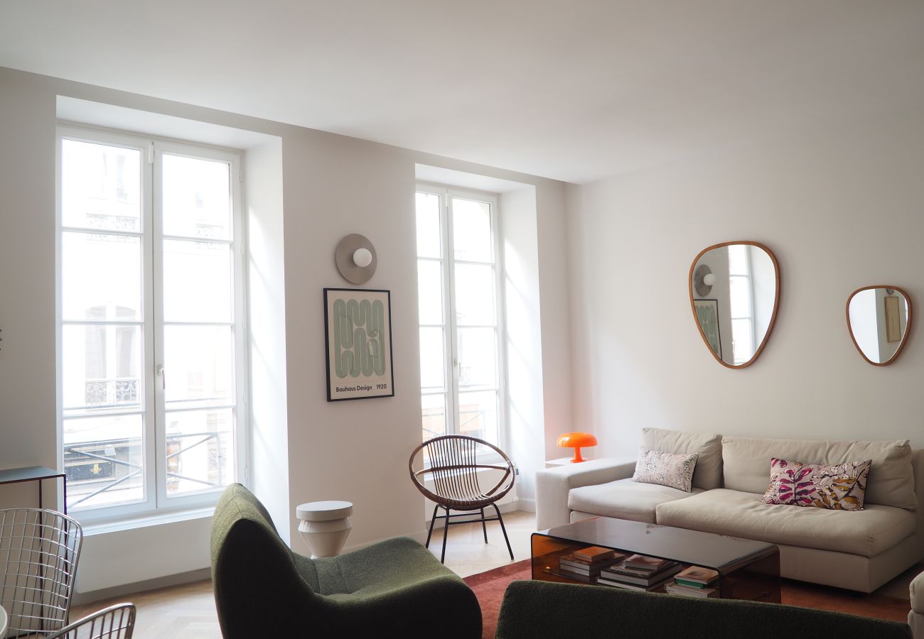 Apartment in Paris - Rue Jean Mermoz - Paris 8 - 308061
