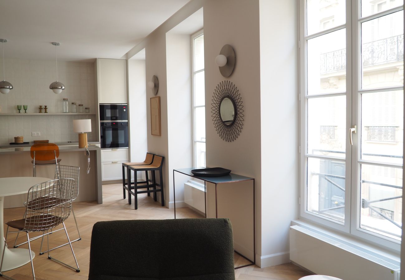 Apartment in Paris - Rue Jean Mermoz - Paris 8 - 308061
