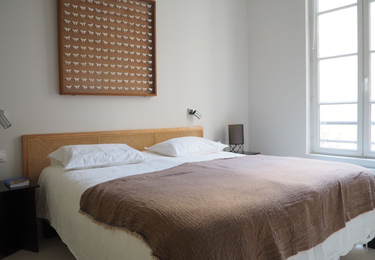 Apartment in Paris - Rue Jean Mermoz - Paris 8 - 308061