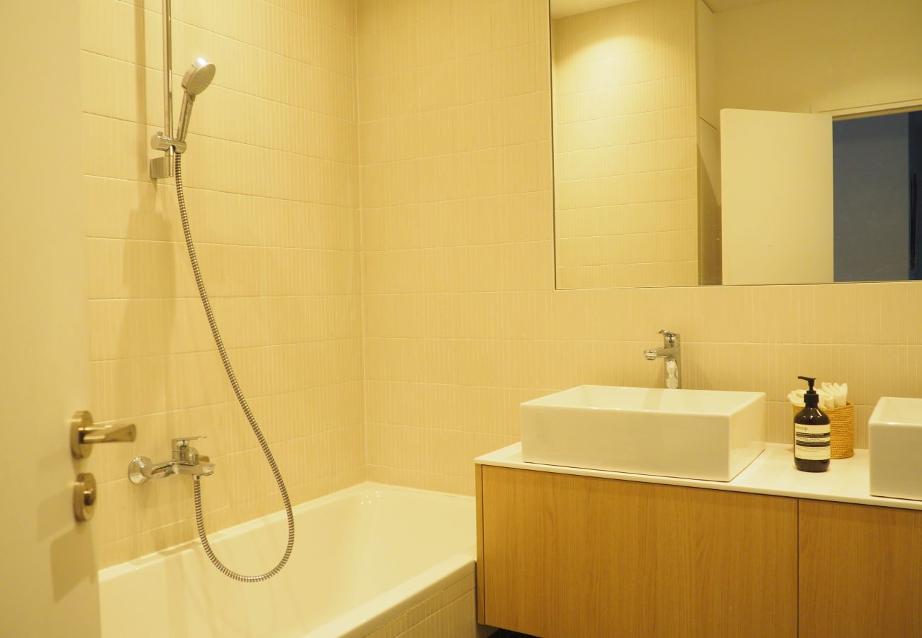 Apartment in Paris - Rue Jean Mermoz - Paris 8 - 308061